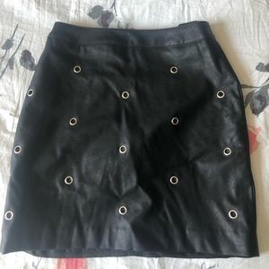 H&M faux leather black skirt with grommets